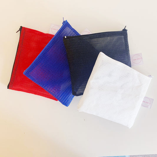Mesh Medium Zip Pouch