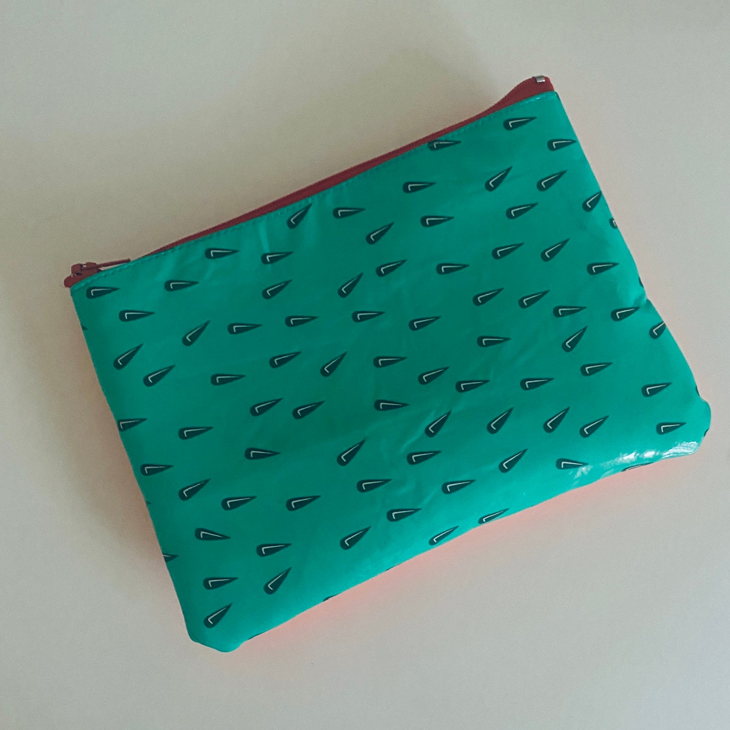 Medium Zip Pouch