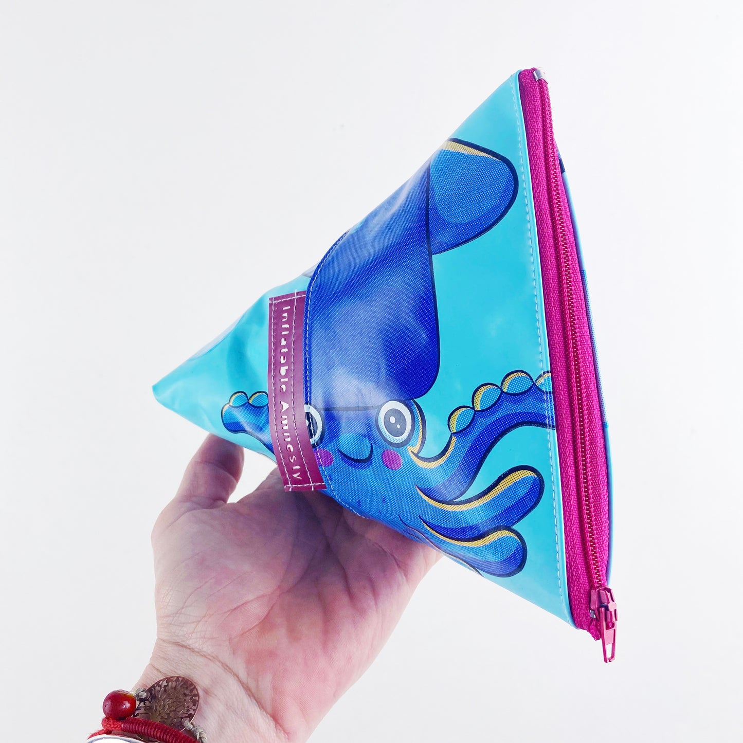 Create // Triangle Pouch Tutorial
