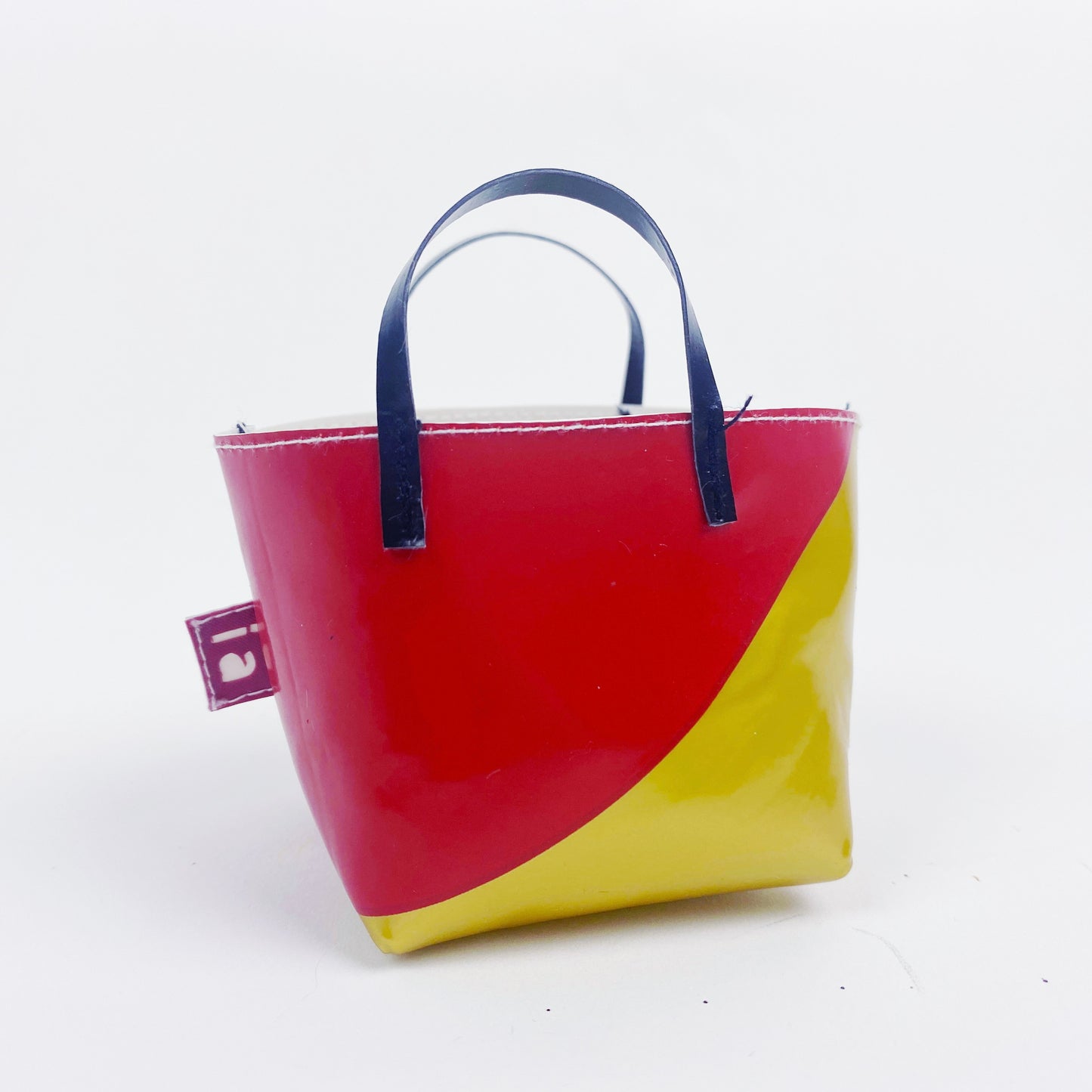 Micro [doll] Bucket Tote