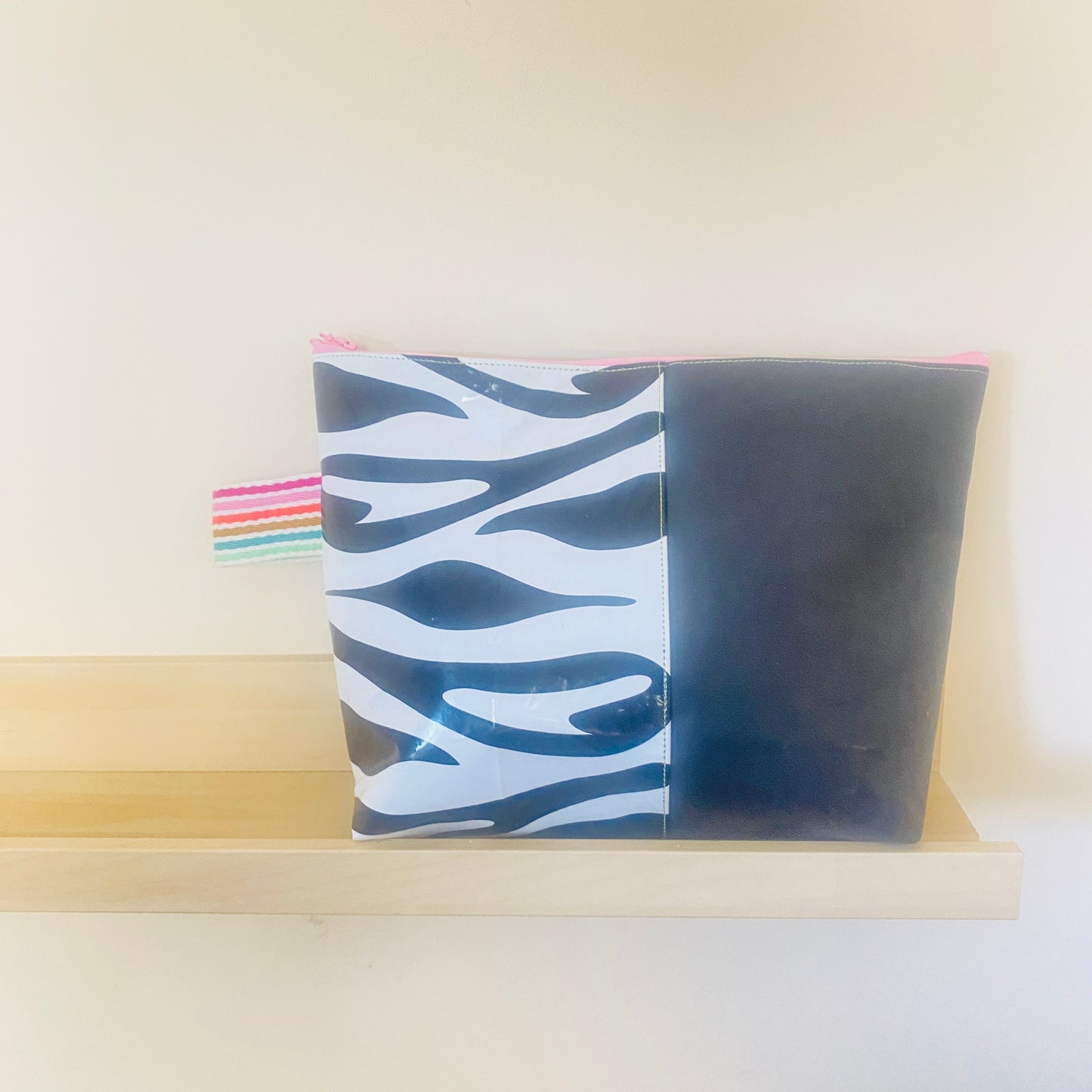 Stand Up Wash Bag