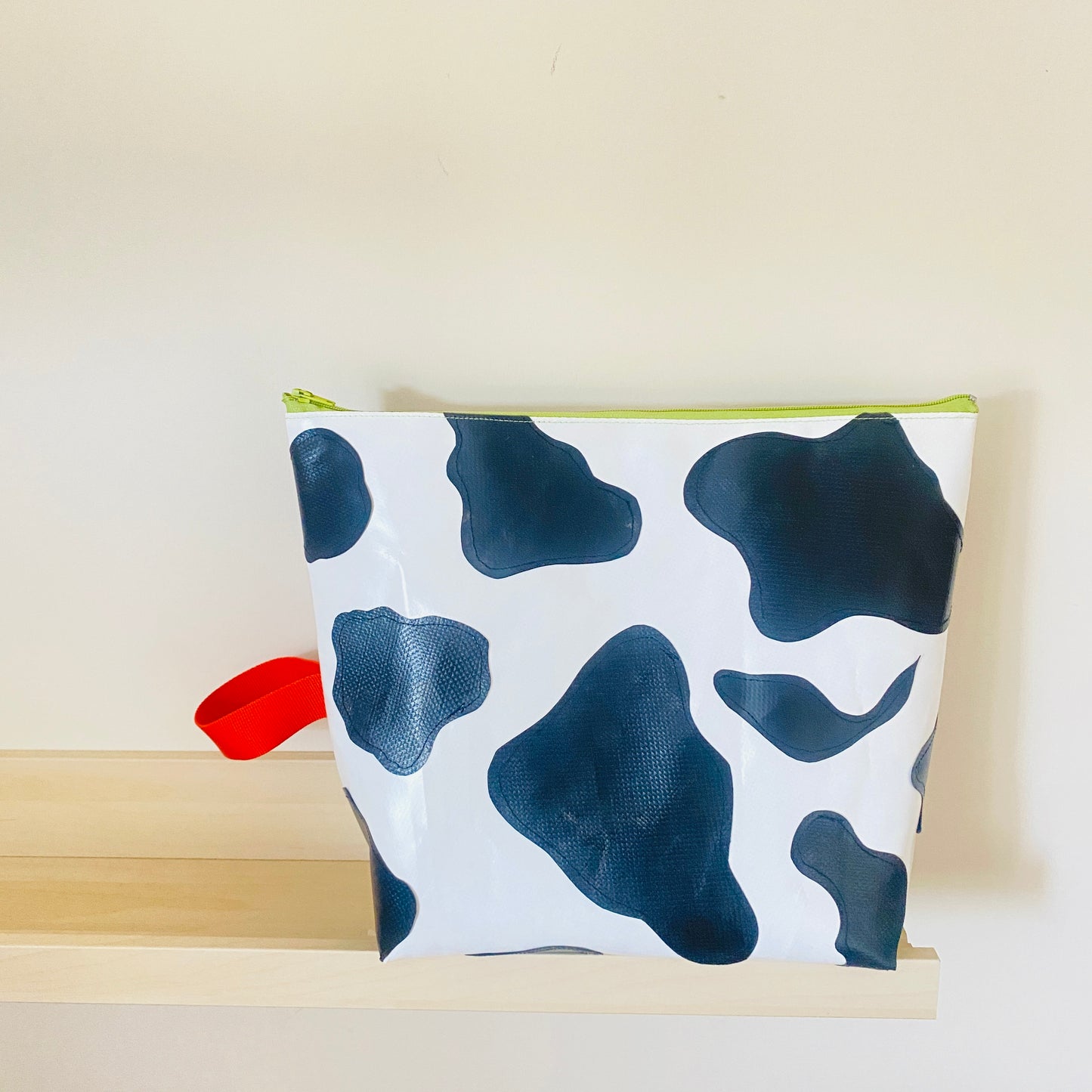 Stand Up Wash Bag