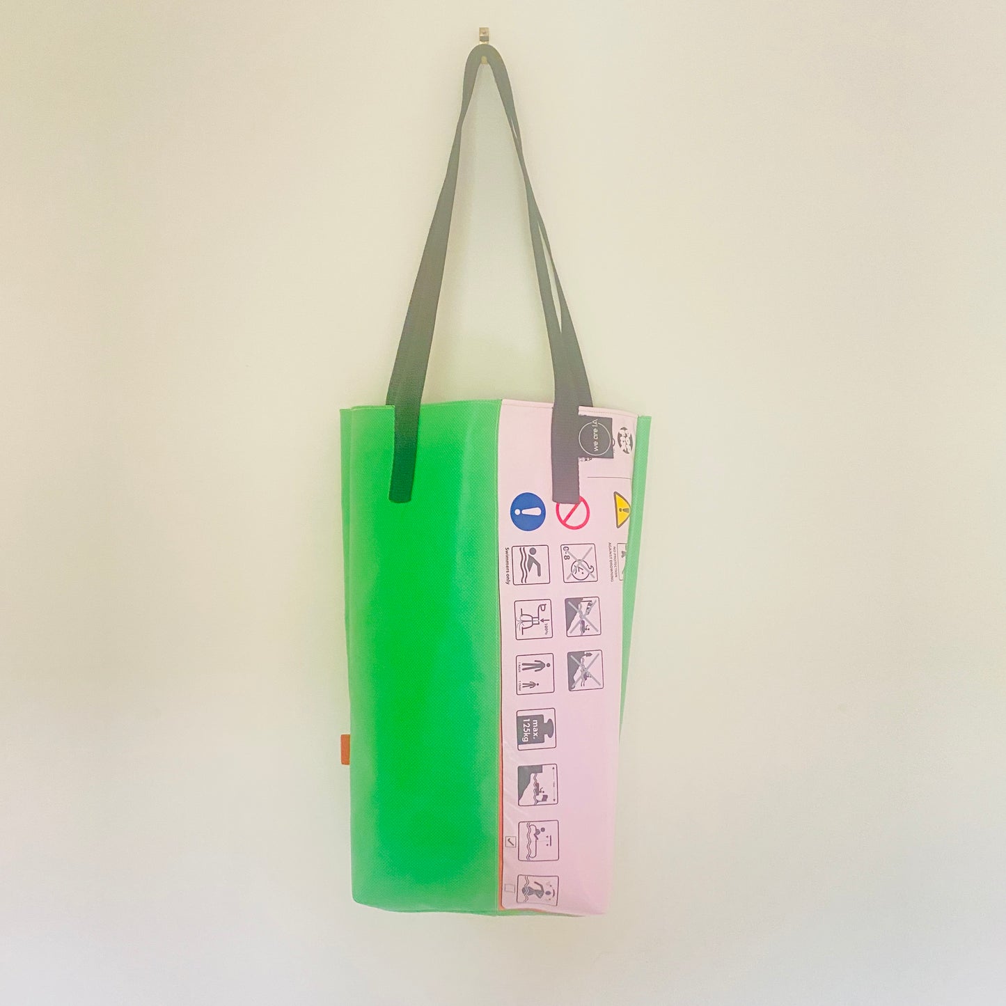 Zipped Tote