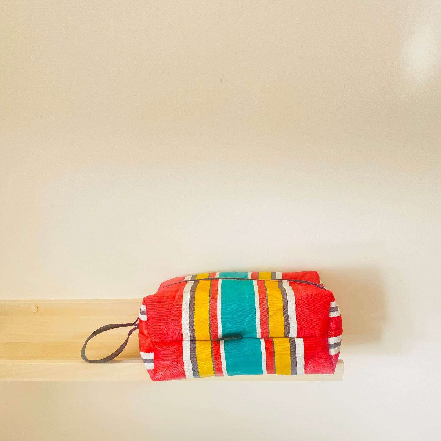 Deckchair Canvas Box Wash Bag